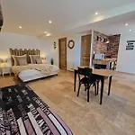 Au Fer A Cheval Guest house 3*